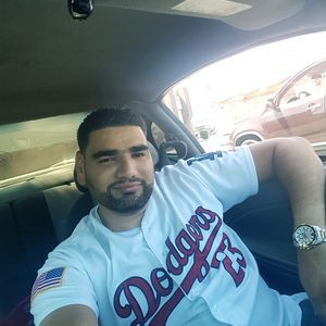 Meet your Posher, Victor h